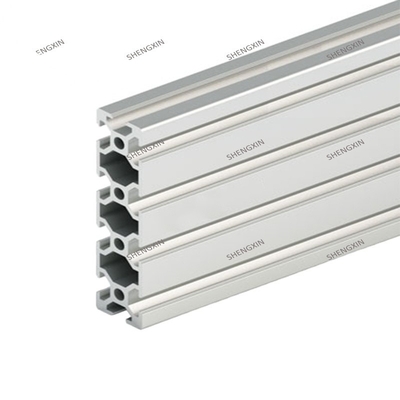 Profil aus Aluminium mit einer Länge von 5,8 bis 6,0 Meter und einer Qualität der Serie 6000