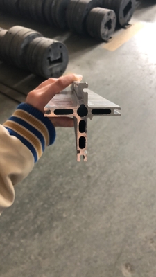 6063 T5 Anodisierende Industrieprofile aus Aluminium für die Inspektionskamera auf Schienenbahnen