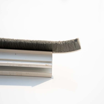 Aluminium Fenster und Tür Wolle Stapel Wetterstreifen für das Home Office 100% PP fortschrittliches Material