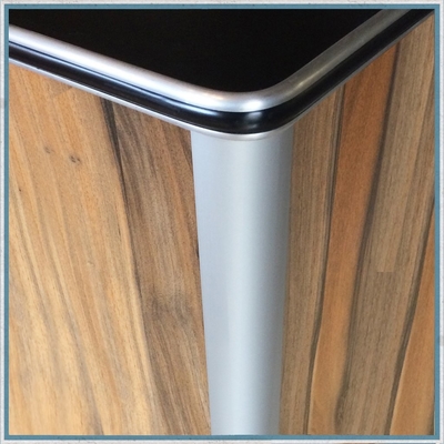 6063 Aluminiumlegierung V-Schlitze Aluminium-Eckprofil für eine langlebige und robuste Struktur