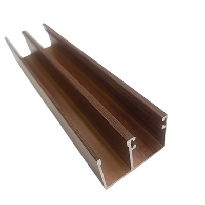 6063 T5 Pulverbeschichtung Anodisierende Holzfarben Aluminiumprofile für Fenster und Türen ISO-zertifiziert