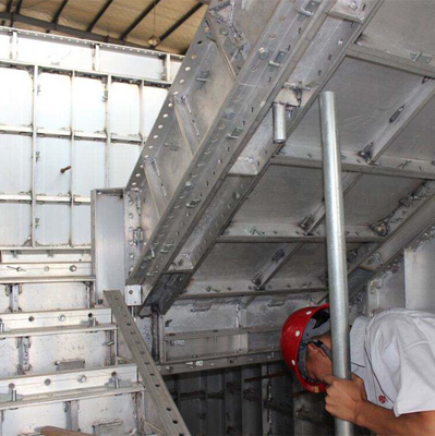 Toleranz ± 1% Profile aus Aluminium aus der Serie 6000 für Konstruktionsschalungssysteme