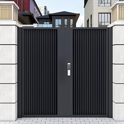 5.8-6.0M Länge Custom Aluminium Zaun Tor mit Dekorationsplatte und Stanzservice
