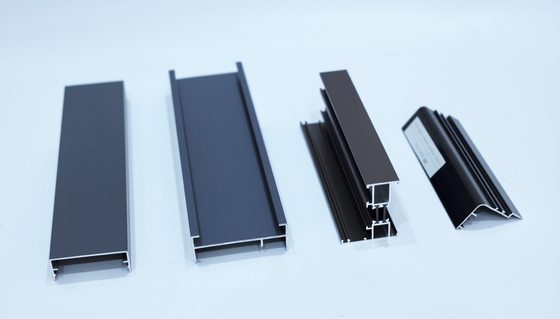 6000-Serie Extrusionspulverbeschichtung Anodisierende Fenster Türen aus Aluminium