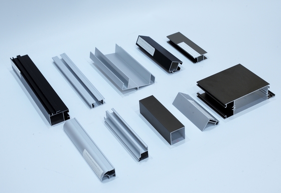 6000-Serie Extrusionspulverbeschichtung Anodisierende Fenster Türen aus Aluminium