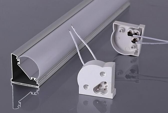 5.8-6.0M Längen Aluminiumprofil Led-Beleuchtungsstreifen für Innenwand-Ecke