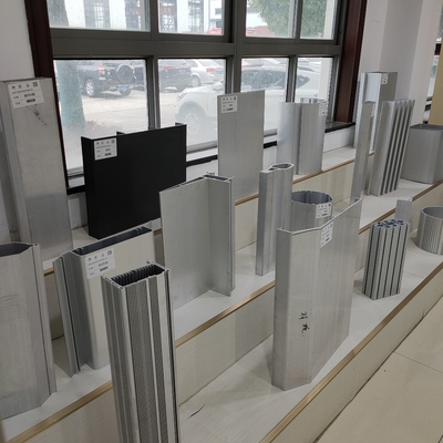 Schweißen 5.8-6.0M Bronze anodisierte Aluminiumlegierung Extrusionsprofil für Fenster und Türen