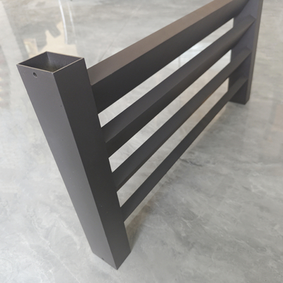 Anpassungsgröße Pulver beschichtet Aluminiumlegierung Profile Zaun SX109 Temper T3-T8 Anpassung