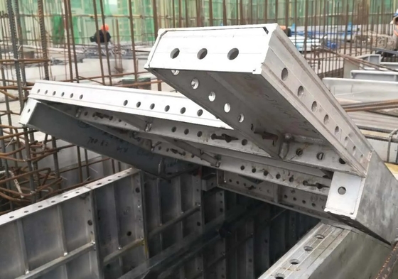 Anpassung von Aluminium-Extrusionsprofilen für den Bau moderner Gebäudesysteme