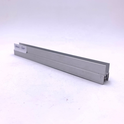 Schneidedienst für nach der Ukraine ausgeführte aus Aluminium gepresste Tür- und Fensterprofile