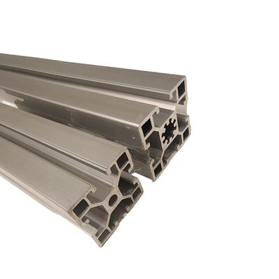 Anforderung des Kunden GB-Standard Aluminium-Industrielle Montagelinie Profile T-Schlitze oder V-Schlitze Extrusionsprofile