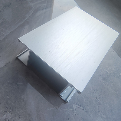 Pulverbeschichtete, maßgeschneiderte Aluminiumprofile für Fenster und Türen