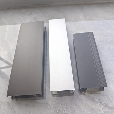 Pulverbeschichtete, maßgeschneiderte Aluminiumprofile für Fenster und Türen