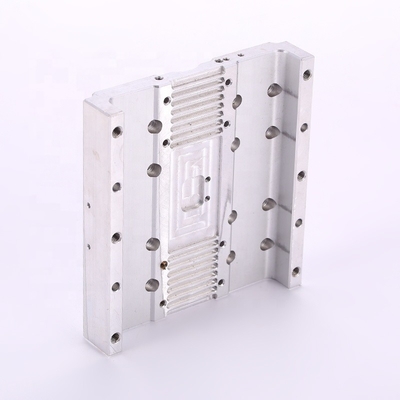 CNC-Produkte aus Aluminium für Heizkörper oder Wärmesenkpresse 630 t bis 5500 t