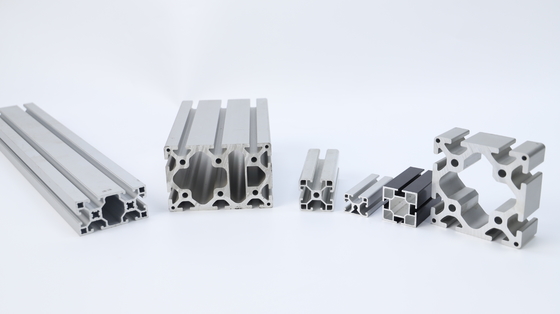 Silberanodisierte Aluminium-Extrusionsprofile mit hoher Toleranz für Transportwerkzeuge