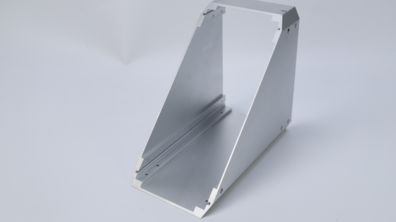 Silberanodisierte Aluminium-Extrusionsprofile der Serie 6000 mit individueller Größe