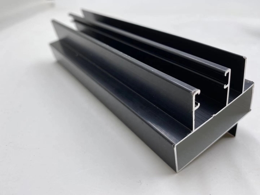 Für den peruanischen Markt erbrachte Schweißdienstleistung für schwarzes Matte-Aluminium-Profil