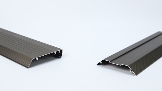 Zusammengepasste Größe Schwarze Anodisierte Aluminium-Extrusionsprofile für Energiespeaker