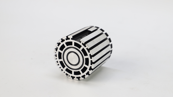 Legierung oder nicht Legierung 6063 angepasste Silber-Anodisierte Aluminium-Extrusionsprofile Rundrohre