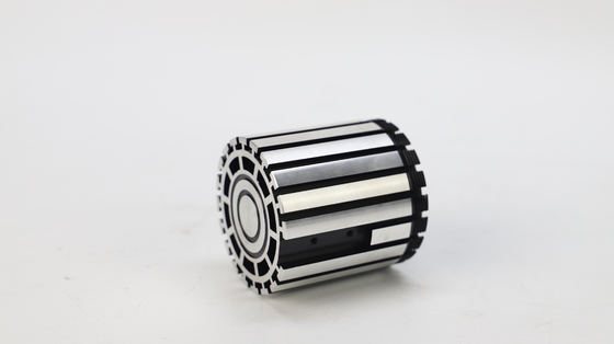 Legierung oder nicht Legierung 6063 angepasste Silber-Anodisierte Aluminium-Extrusionsprofile Rundrohre