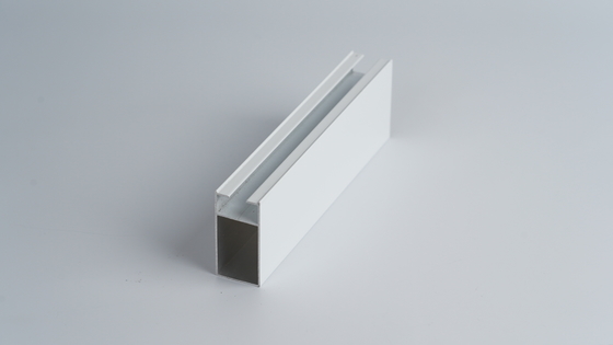 Aluminiumprofile für Schiebefenster- und Türrahmen