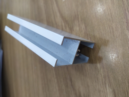 Fenster-Unterseiten-Empfänger Aluminiumprofile mit traditionellem Design für Schieben Serie 20