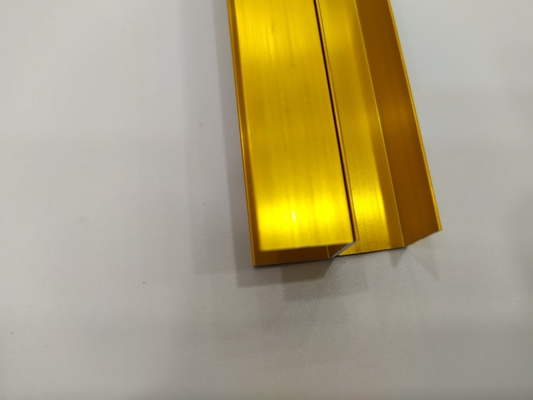 Profile für die Verteilung von Goldfarben-Aluminium-Extrusionsprofilen
