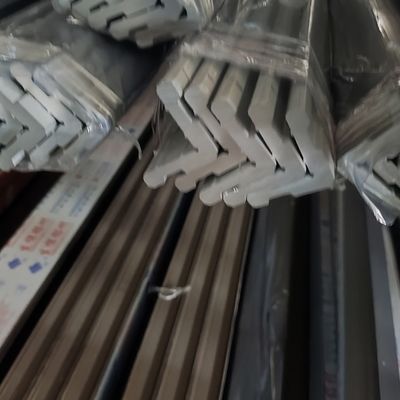 Innenmöbel Dekoration Aluminiumfenster-Türprofil mit individueller Dicke