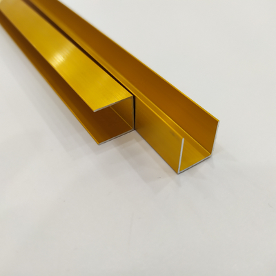 0.30 mm Dicke angepasstes Anodisiertes Aluminiumprofil für Glasgeländer in U-Form