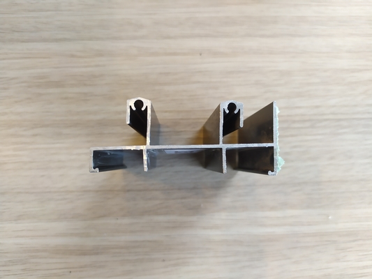 Pulverbeschichtete Aluminiumprofile für Bolivien der Baureihe 20 25 32 35 usw. der Baureihe 6000