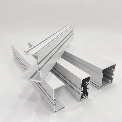 Aluminiumprofil für Schrankenfenster und Türrahmen Dicke 0,8 mm-2,0 mm Toleranz ± 3%