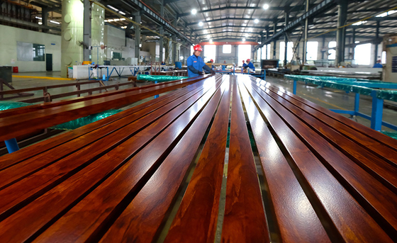 Holzfarbene Aluminiumprofile für Zaunlegierung oder nicht ist Legierung Grade 6000 Serie