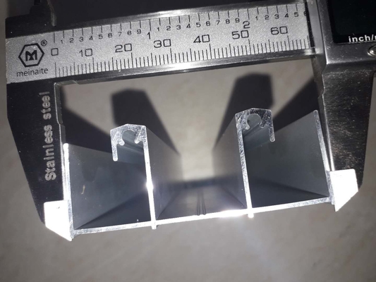 Customized Dicke 0,30mm 6000 Serie Chile Aluminium Profile für Fenster und Türen