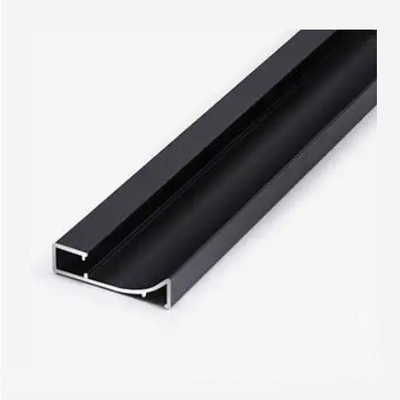 Stanzbohrung Präzisionsschneiden CNC-Aluminium-Basisplatten Led-Basisplatte für Skirting-Board