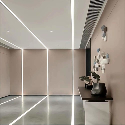 angepasstes Farbliches Aluminium-LED-Profil für LED-Bandbeleuchtung in 5,8-6,0M Länge