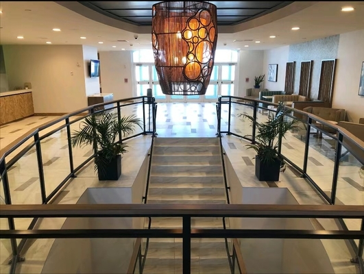 Aluminium-Extrudierte Profile zur Anodisierung von U-Kanal-Glasgeländer für balustradenlose Balustraden