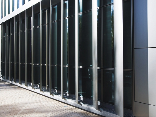 Katalog-Stil Aluminiumprofil für Rolltür-Fensterverschluss-Schiefer-Pulverbeschichtung