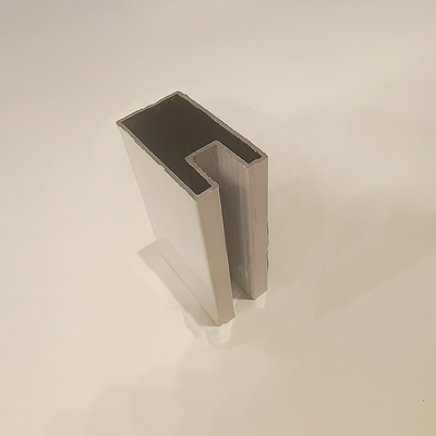 Hohe Toleranz angepasste T5 T6 6063 Aluminium Profil für Garderobe in verschiedenen Farben