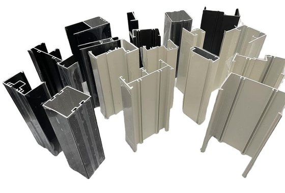 Modernes Design Aluminiumprofil für Türen und Fenster Rahmen Profil Aluminiumfenster erfüllen GB-Standard