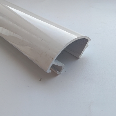 ALUMINIUM-Rahmen für Fenster Holzkorn Aluminiumprofil produzieren Top-Rahmen