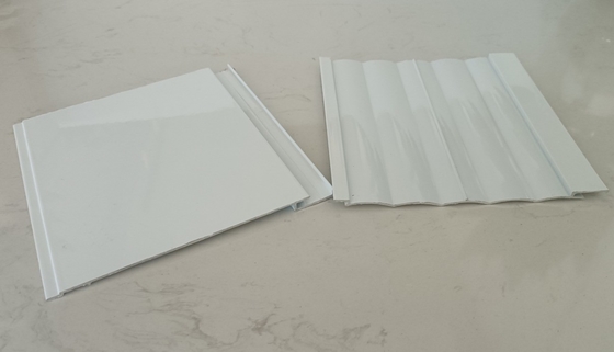 ALUMINIUM-Rahmen für Fenster Holzkorn Aluminiumprofil produzieren Top-Rahmen