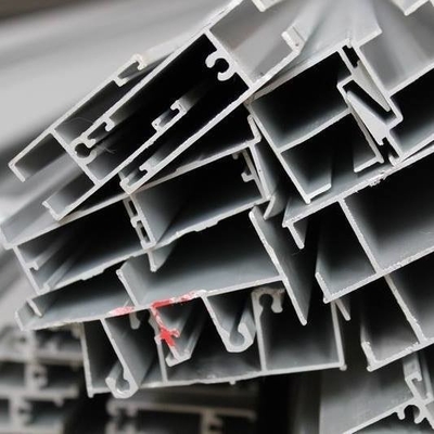 6063 Aluminium-Profil für die Verarbeitung von Aluminium-Türrahmen in individueller Farbe