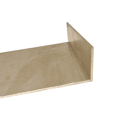 6000-Serie 40x40x4 mm gleichseitige Aluminiumlegierung Profil Dreiecksrandstreifen