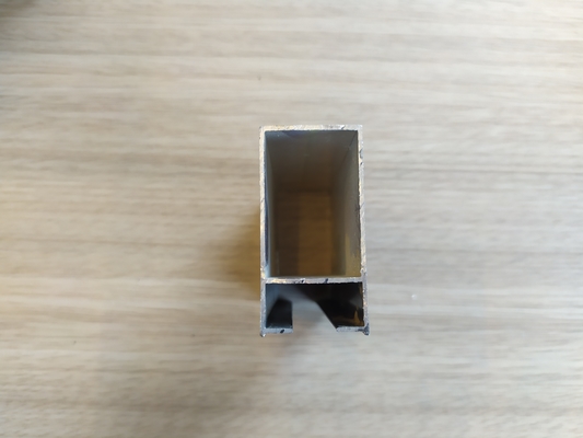Lieferanten von Aluminium-Extrusionsprofilen für Bolivien und Chile Toleranz 0,5% Geländer usw.