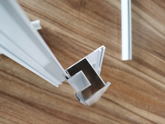 RAL 7011 Pulverbeschichtete Aluminiumprofile für Fenster und Türen in Madagaskar