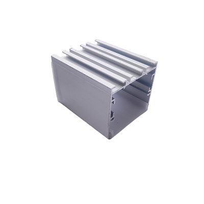 Stanzbohrung CNC Custom Aluminium Extrusion für LED-Profile erfüllen GB-Standard