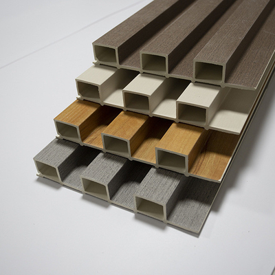 Wasserdichte und schalldichte Wandplatte aus Aluminium für moderne Innenarchitektur in Wohnungen