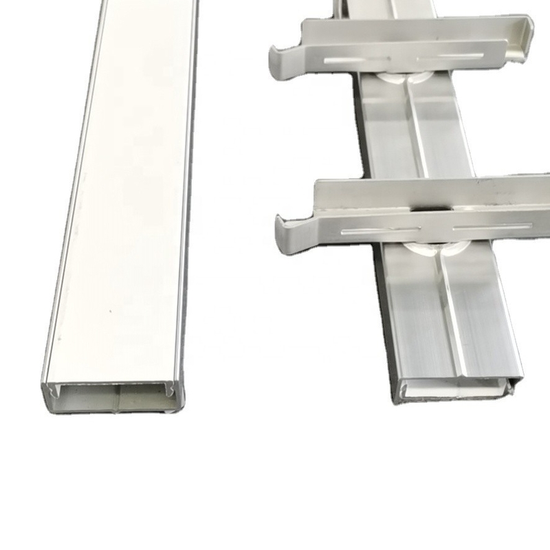 5.8-6.0M Länge Aluminiumzaunplatte Schleifer System Hardware-Kit für Strukturprofil