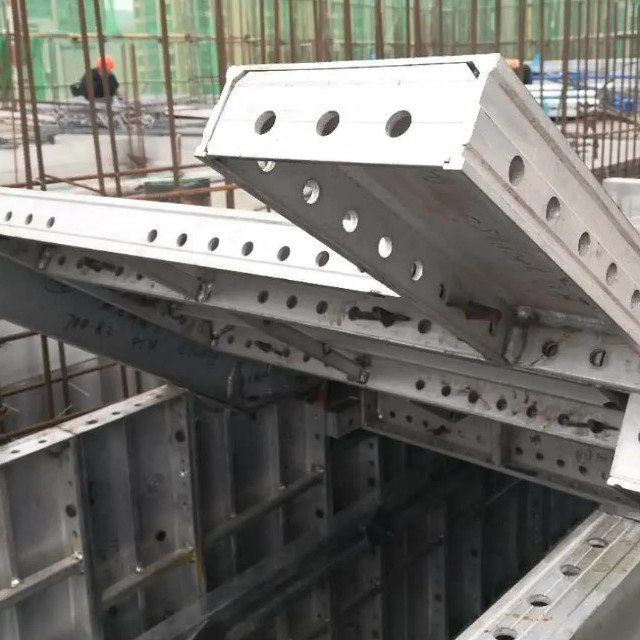 Anpasste Farbe Shengxin 6000 Serie Aluminium Schalung für Häuser Extrusionsprofile