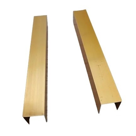 6063/6061/6005/6060 T5/T6 Goldener Anodisierprofil aus Aluminium für die Badezimmerdekoration